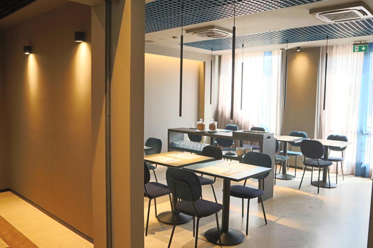 The City Hotel 안코나 외부 사진