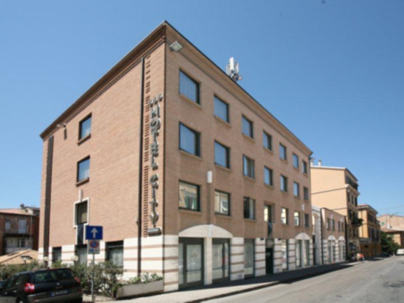 The City Hotel 안코나 외부 사진